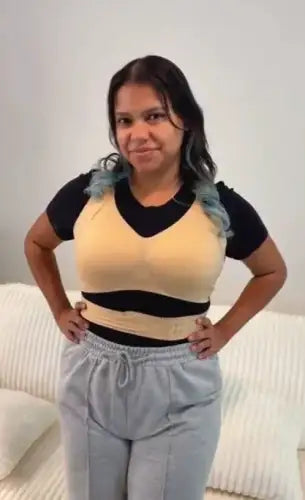 Lucia R